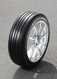 「ヨコハマBluEarth-A」のウエット性能がアップの画像