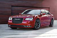 「クライスラー300S」