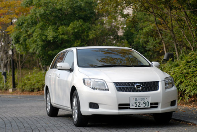 【スペック】全長×全幅×全高＝4410×1695×1480mm/ホイールベース＝2600mm/車重＝1200kg/駆動方式＝FF/1.5リッター直4DOHC16バルブ（110ps/6000rpm、14.3kgm/4400rpm）/価格＝176万4000円（テスト車＝202万6500円）