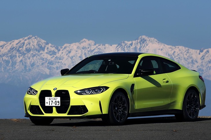 イエローが目に鮮やかな「BMW M4コンペティション」は、色だけでなくそのパフォーマンスでも鮮烈な印象を残しました。（photo：北畠主税）