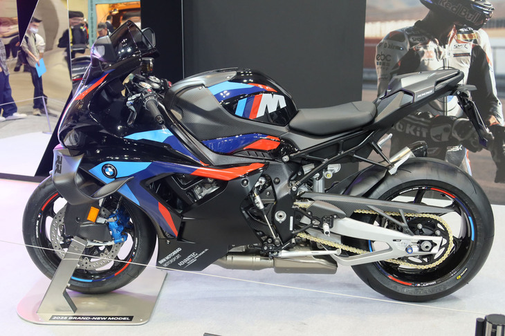 BMW M1000RR