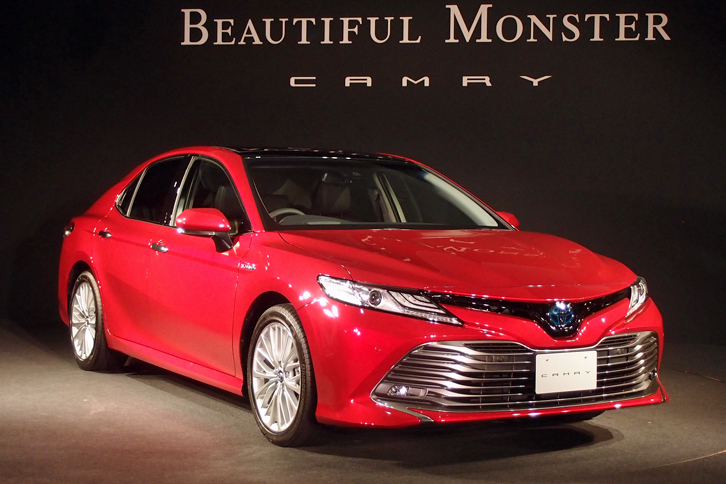 「トヨタ・カムリG“レザーパッケージ”」