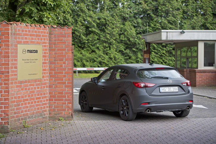 マツダモーターヨーロッパ・ヨーロピアンR&Dセンターはドイツ・フランクフルトの北部、オーバーウァゼルにある。