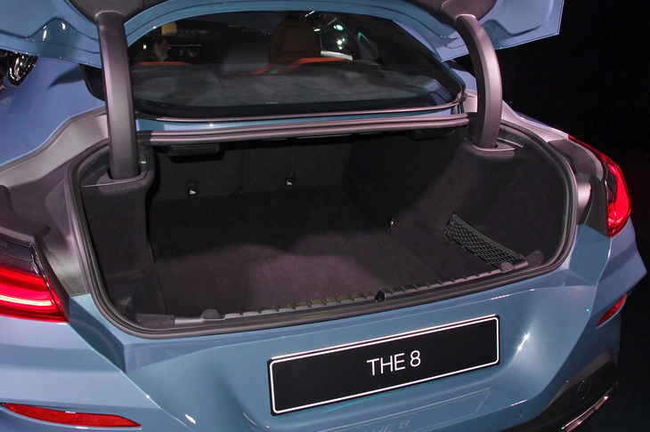 トランクルームの容量は420リッター。