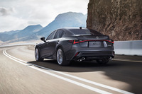 5リッターV8自然吸気エンジン搭載の「レクサスIS」の国内導入が決定の画像