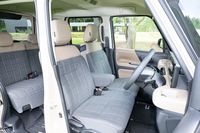 「三菱デリカミニ」がフルモデルチェンジ　「グラベル」も選べる本格的なドライブモードセレクター搭載の画像