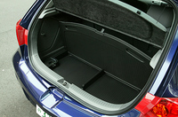 マツダ・アクセラスポーツ15F（4AT）【ブリーフテスト】の画像