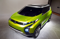 三菱がMPVとSUVのクロスオーバーを提案【東京モーターショー2013】の画像