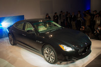 マセラティ、新型「クアトロポルテ」を発売の画像