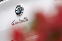 アルファ・ロメオ・ジュリエッタ スプリント
    