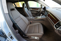 第225回：最新のポルシェが大集結ポルシェ フルモデルレンジ試乗会（後編）の画像