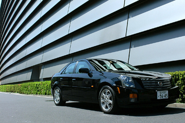 【スペック】全長×全幅×全高＝4850×1795×1460mm/ホイールベース＝2880mm/車重＝1640kg/駆動方式＝FR/2.6リッターV6DOHC24バルブ（182ps/6000rpm、24.9kgm/3400rpm）/車両本体価格＝495.0万円（テスト車＝同じ）