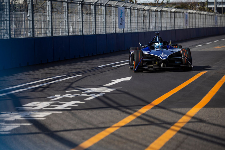 マセラティMSGレーシングのフォーミュラEマシン「マセラティ・ティーポフォルゴレ」。