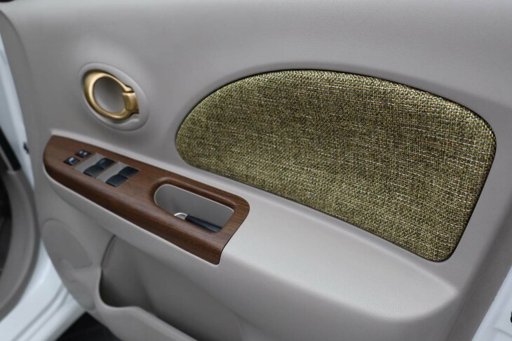 日産マーチ パティシエ コンセプト（ドア内張り）