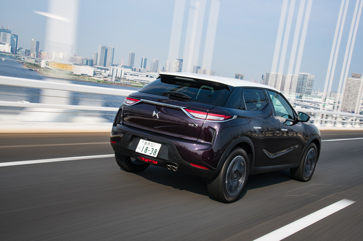 PSAでは、B、Cセグメントのモデルに「CMP」を、Cセグメント以上のモデルに「EMP2」を使用するプラットフォーム戦略を進めている。両方のプラットフォームが使えるCセグメント車では、搭載されるパワープラントに応じてプラットフォームを使い分けるという。