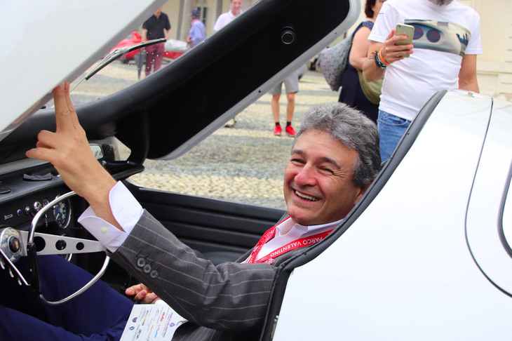 テステュードを操縦していたのは、ジョルジェット・ジウジアーロ氏の子息、ファブリツィオ・ジウジアーロ氏だった。