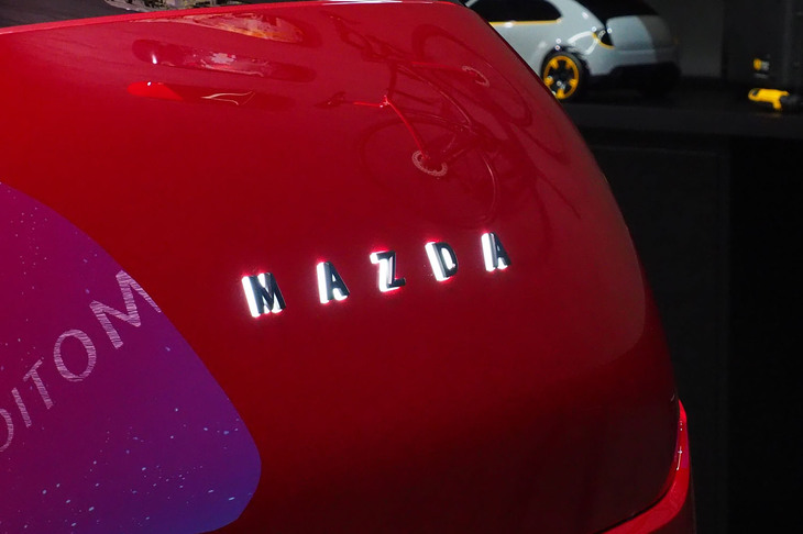 マツダ・ビジョンXコンパクト