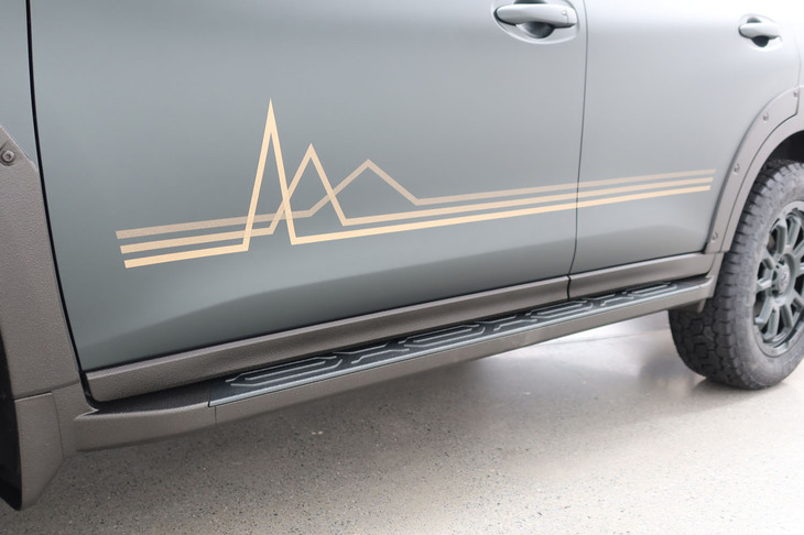 日産エクストレイル リマスタードコンセプト（サイドのデコレーション）