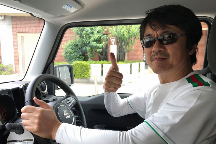 早速、新型「ジムニー」に試乗。