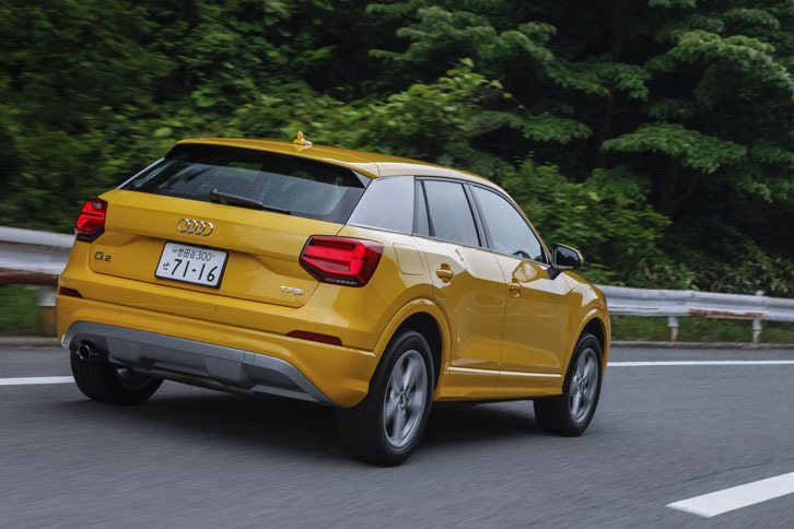 スリーサイズは全長×全幅×全高＝4200×1795×1500mm。特に全高を抑えたことで、SUVでありながら機械式立体駐車場での利用を可能にしている。