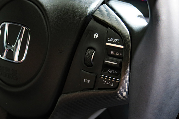 ホンダNSXタイプS（ステアリングスイッチ）