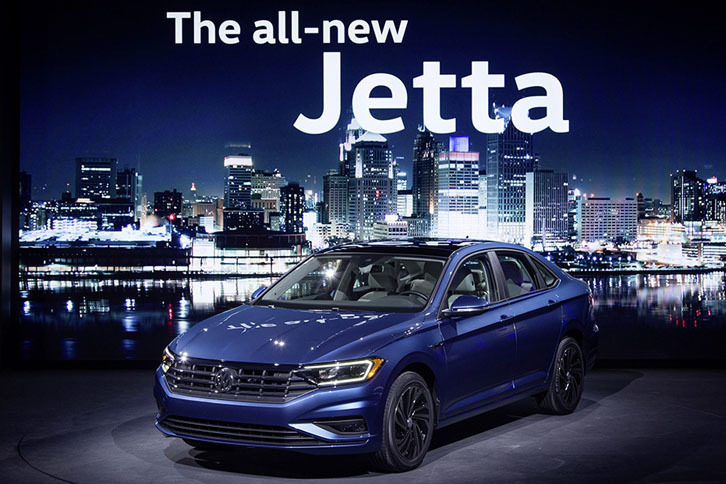 フォルクスワーゲン・ジェッタ（フォルクスワーゲン・ブランド・ナイトで撮影）