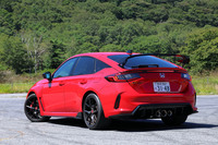 ホンダ・シビック タイプRレーシングブラックパッケージ（前編）の画像