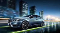2020年5月現在の中国仕様のラインナップから。「MG 6」はファストバックスタイルの5ドア。唯一の非SUVモデルである。