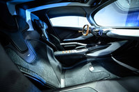 アストンマーティンが「ヴァルハラ」を日本初公開　最高出力1000bhpの新型ハイパーカーの画像