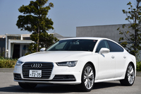 アウディA7スポーツバック 3.0 TFSIクワトロ（4WD/7AT）／RS 7スポーツバック（4WD/8AT）