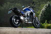 BMW F900Rプレミアムライン（MR/6MT）【レビュー】