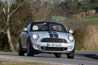 MINIクーパーS ロードスター（FF/6MT）【海外試乗記】の画像