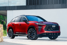 日産がクーペスタイルの新型SUV「インフィニティQX65」を…