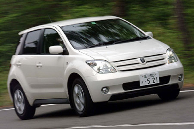 【スペック】全長×全幅×全高＝3855×1695×1530mm/ホイールベース＝2370mm/車重＝1030kg/駆動方式＝FF/1.5リッター直4DOHC16バルブ（109ps/6000rpm、14.4kgm/4200rpm）/車両本体価格＝142.0万円（テスト車＝166.9万円）