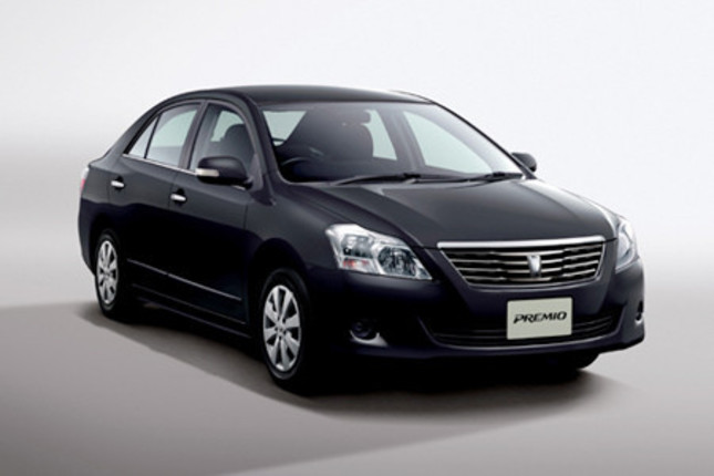 「トヨタ・プレミオ」