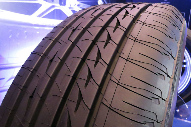 ブリヂストンが新しいプレミアムタイヤ「レグノGR-XII」を発表