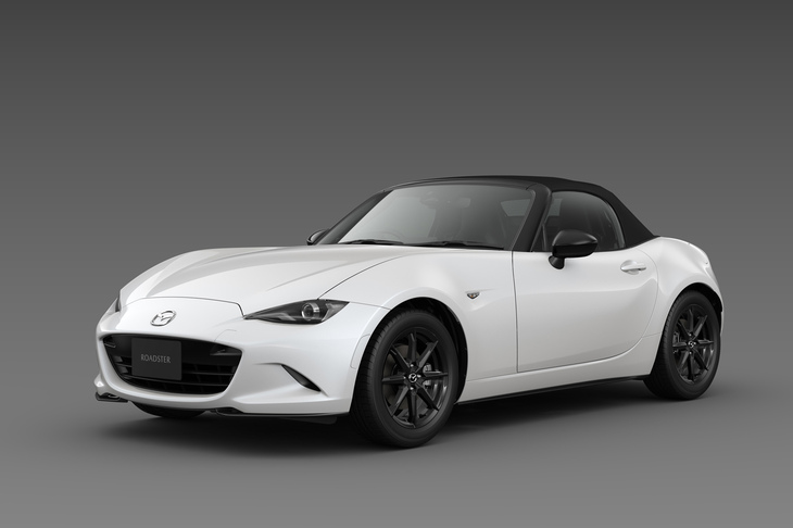 正式発表はされていないが、ミツオカの新型2シータースポーツカーのベース車両は、現行型「マツダ・ロードスター」とみられている。