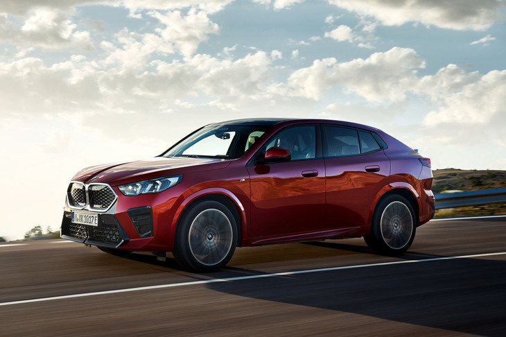 BMW iX2