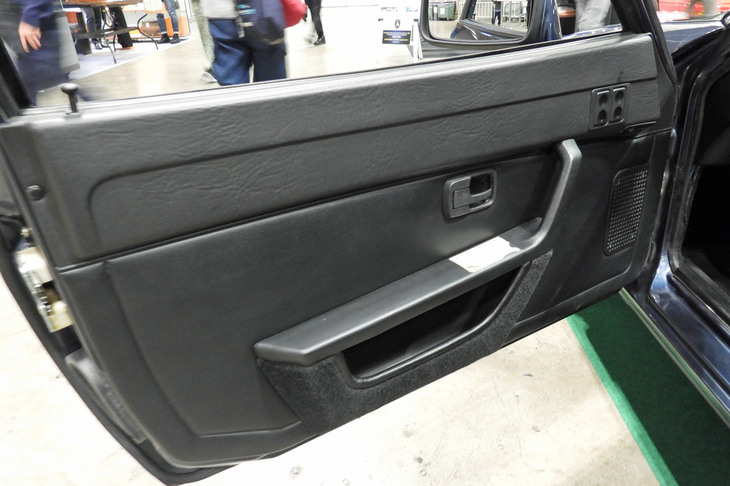 ポルシェ924S（1987年／DUPRO）