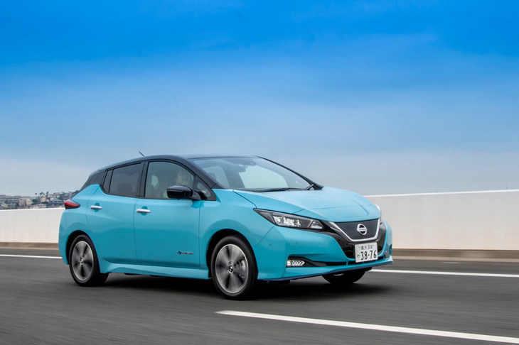 航続距離は標準車に対し40％アップし、WLTCモードで458kmになった。