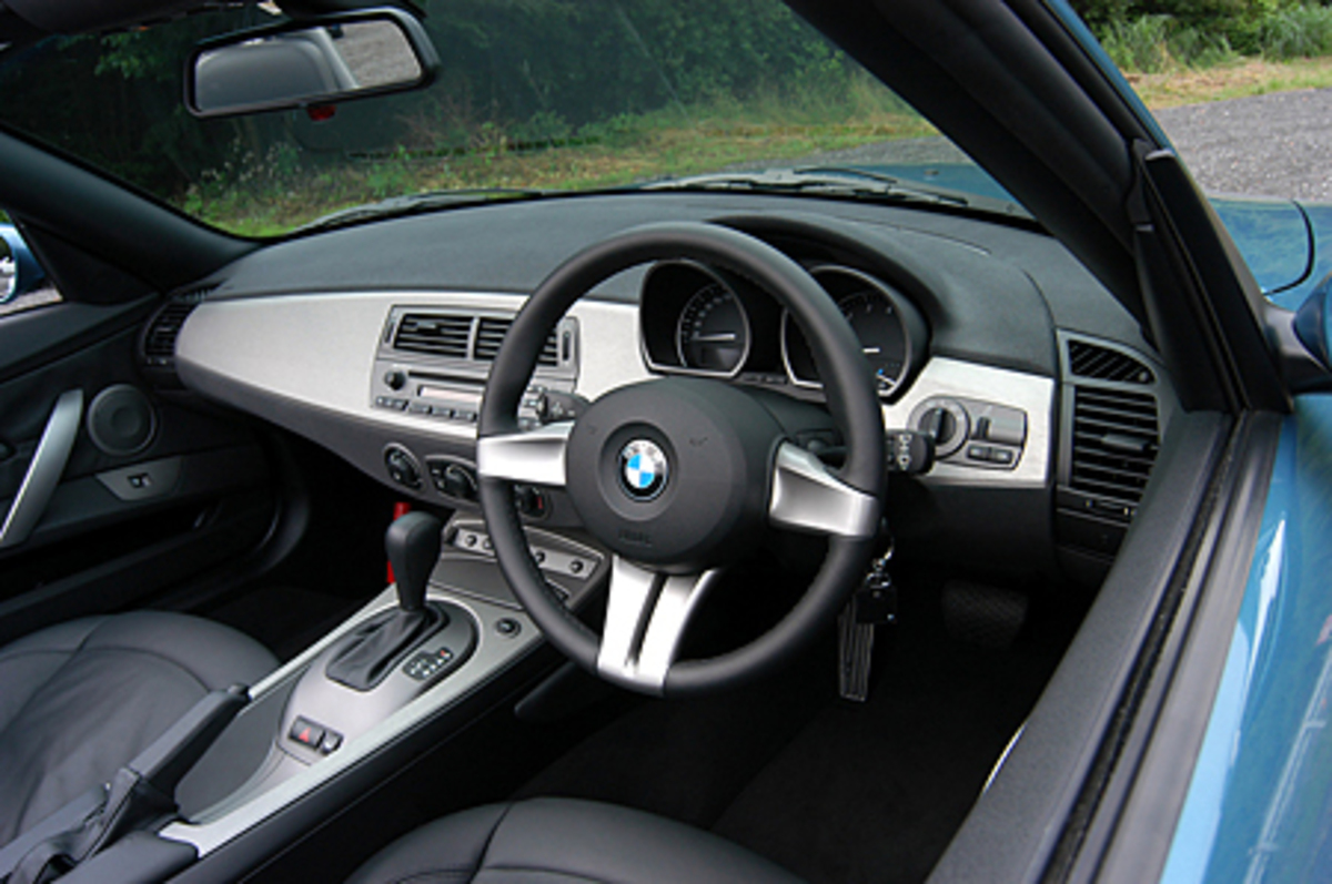 BMW Z4 2.5i（5AT）【ブリーフテスト】 BMW Z4 2.5i（5AT） - webCG