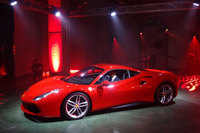 「フェラーリ488GTB」