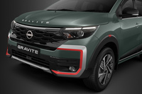 報道資料によれば、フロントとリアのCシェイプシグネチャーは、「グラバイト」のアイデンティティーの中核とされているが……。