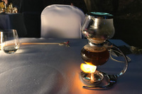 茶禅華のオリジナルティー「玫瑰金芽紅茶（スパイスティー）」。