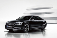 アウディA8に2種類の特別仕様車