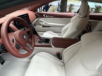 「BMWコンセプト スピードトップ」のインテリア。