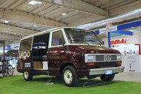 初代「フィアット・ドゥカート」の姉妹車であった「アルファ・ロメオAR6」。2020年9月のイベント「サローネ・デル・キャンパー」にて。