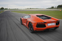 ランボルギーニ・アヴェンタドールLP700-4（4WD/7AT）【海外試乗記】の画像