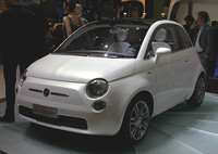 まるっきりチンクエチェントの「フィアット・トレピウノ」