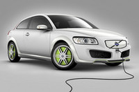 ボルボとサーブがプラグインハイブリッドを共同開発の画像